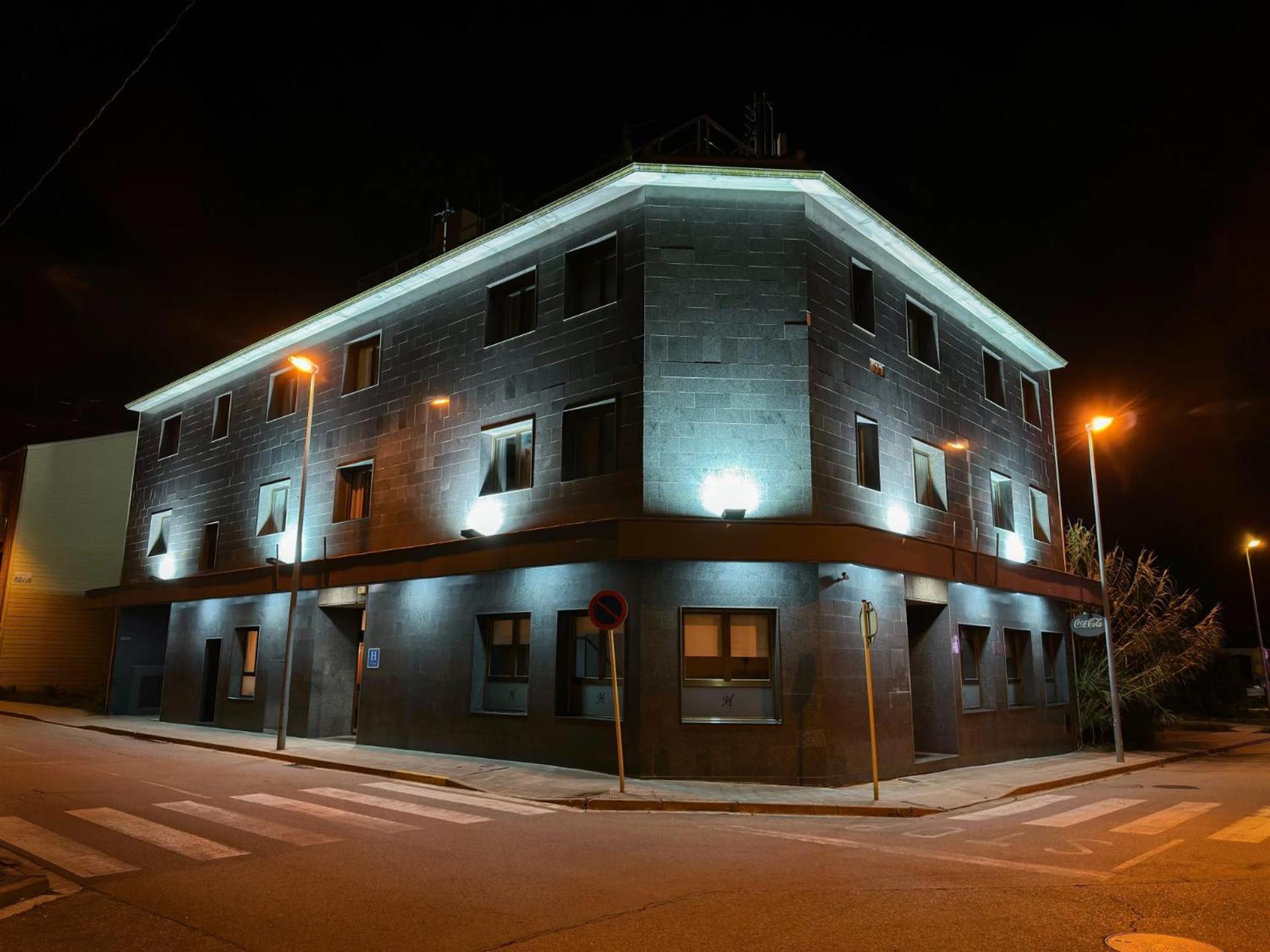 Hotel Sant Celoni Exterior photo